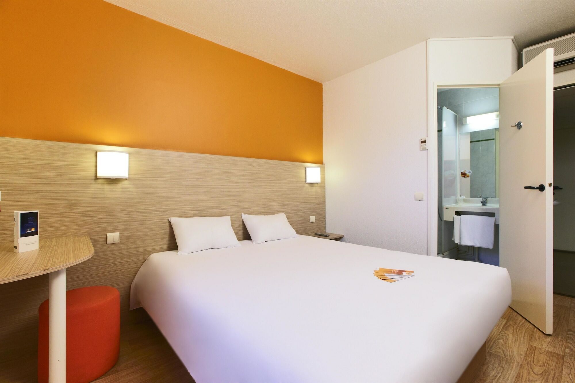 Premiere Classe Perpignan - Aeroport Rivesaltes Kültér fotó